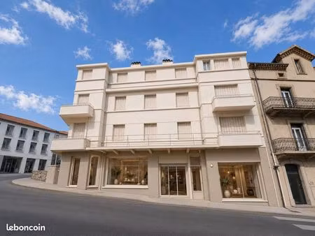 local professionnel / commercial de 270 m² – place de la paix à aubenas (jules)