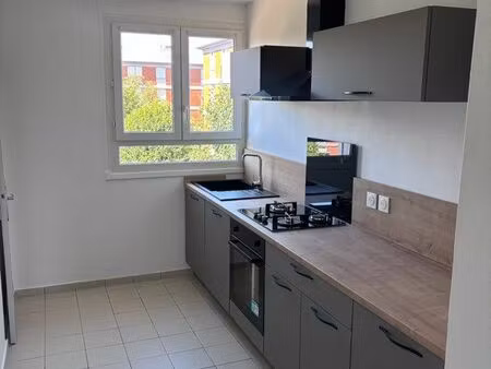 appartement t3 64m2 saint-julien-les villas
