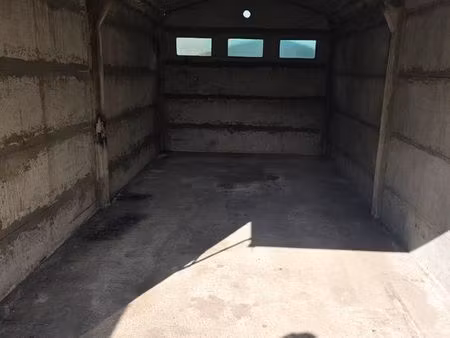 garage à louer