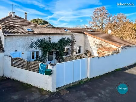 maison de ville 5 pièces 97 m²