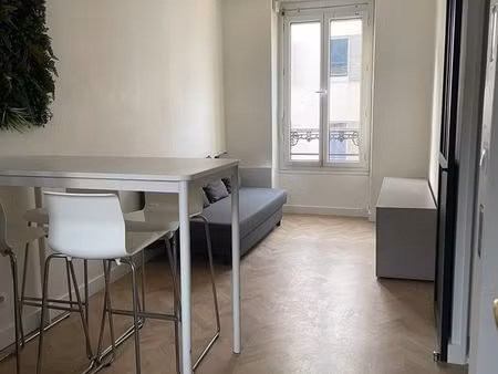 studio en centre-ville à louer