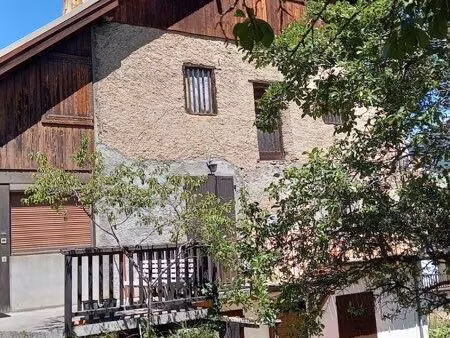 maison de caractère avec terrain constructible à rénover briançon