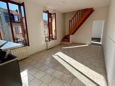appartement duplex 72 m² - 3 chambres - garage + parking