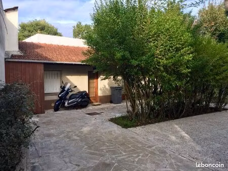 grand studio de 33 m2