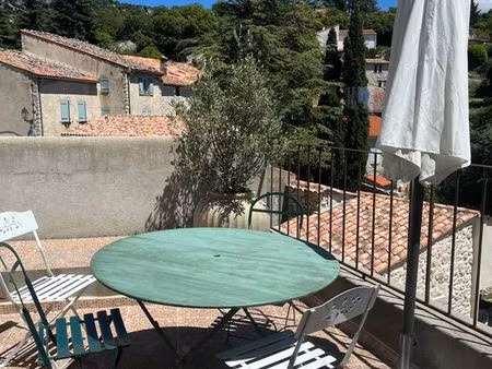 spacieuse maison de village rénovée mons