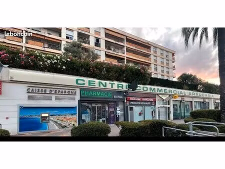 à vendre - local commercial libre avec mezzanine - nice ouest