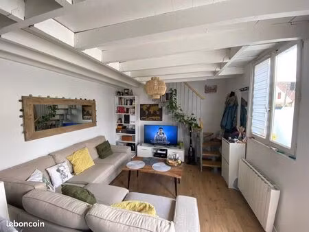 charmante maison de ville avec terrasse