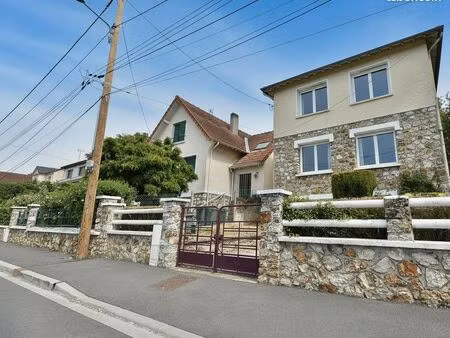 maison 6 pièces 87 m²