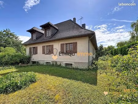 pavillon 5 pièces 150 m²