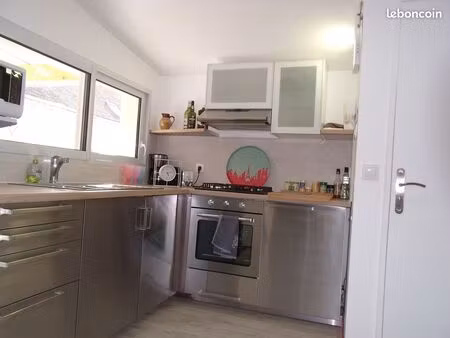 studio meublé tout inclus  parking sécurisé  5’ de sens