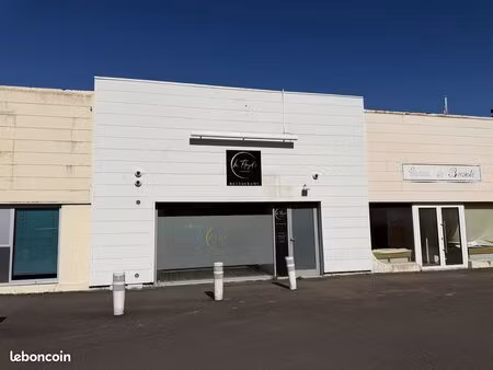 boutique 54 m² saint-georges-sur-baulche