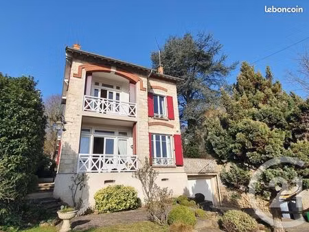 maison 7 pièces 143 m²