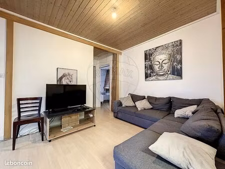immeuble 6 pièces 103 m²