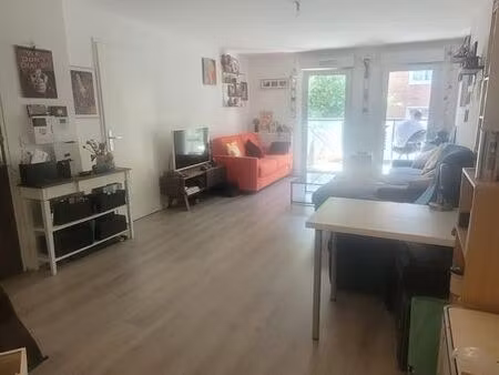 apparemment 2p 44m2 noisy le sec