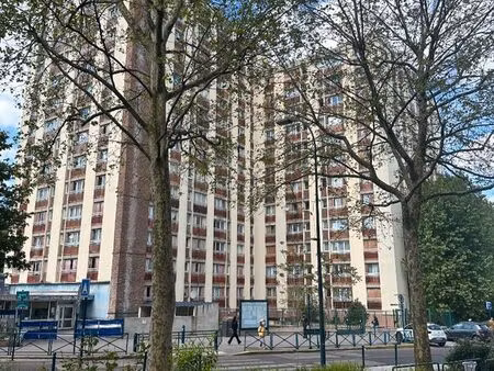 studio 1 pièce 31 m²