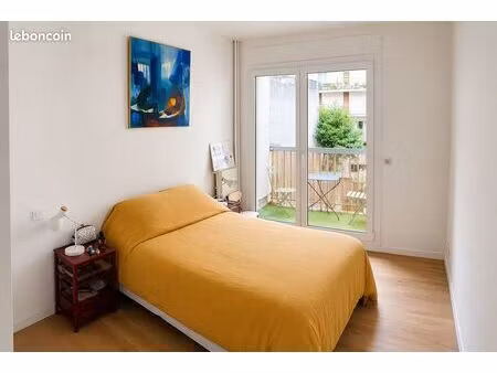 paris 18e – jules joffrin/clignancourt – 3 pièces meublé de 64 m² avec balcon  ascenseur e