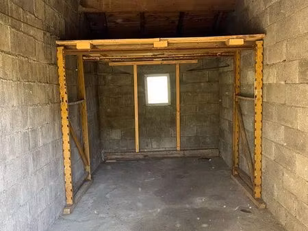 garage