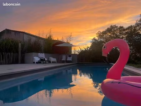 à 50 min de toulouse – ancien presbytère rénové avec piscine et 2 studios