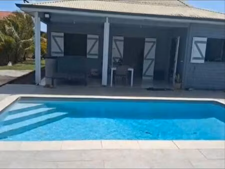 maison contemporaine avec piscine
