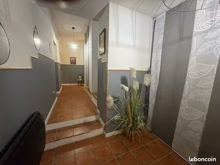 maison avec terrasse tropézienne