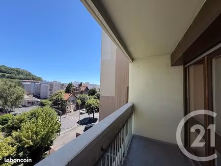 appartement 4 pièces 69 m²