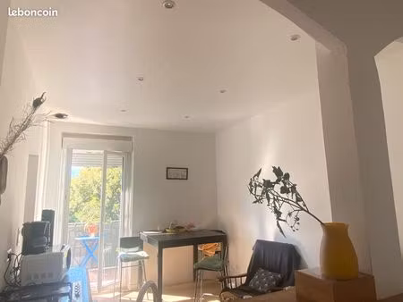 appartement neuf 37m2   centre levie   idéal pour couple ou personne seule
