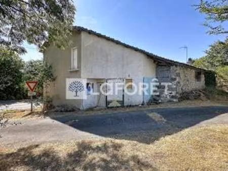 vente maison à la chapelle-saint-laurent (79430) : à vendre / 104m² la chapelle-saint-laur