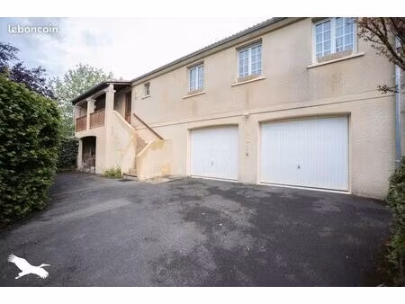 maison 4 pièces 141 m²