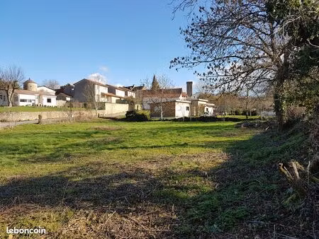 terrain 1358 m2 à martiel 12200