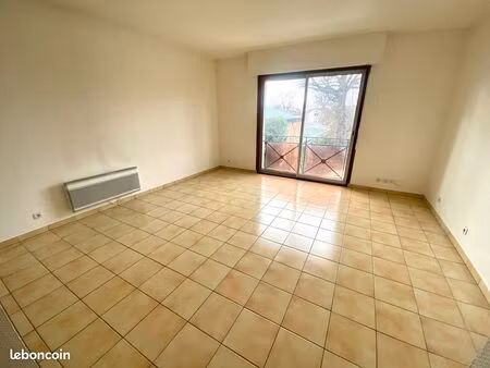 studio 1 pièce 36 m²