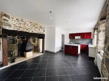 maison de ville t3 rénovée de 62 m² au cœur de forges