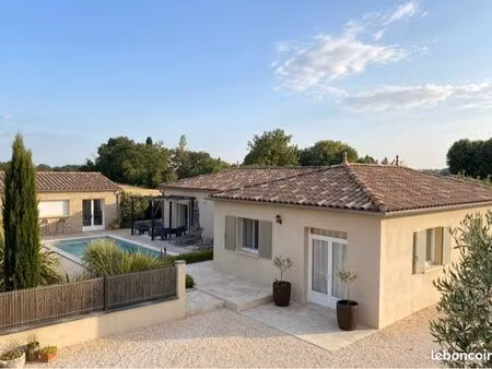 maison 4 chambres piscine