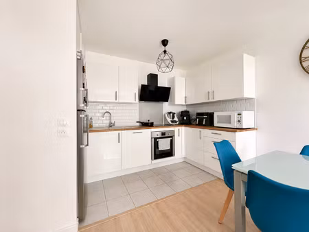 location appartement 3 pièces 56 m² à rosny-sous-bois (93110)
