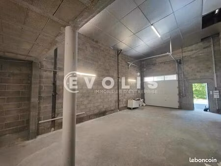 local d'activité 120 m²