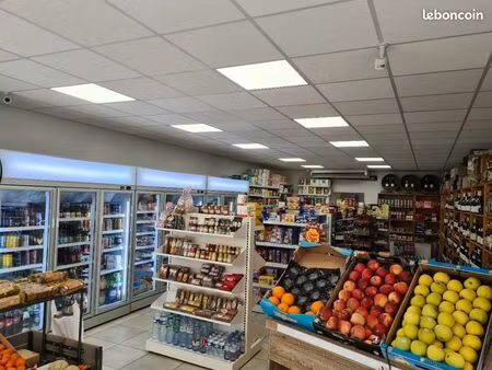 epicerie 150m² centre-ville