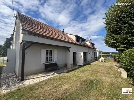 maison 5 pièces 140 m²