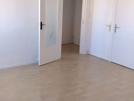 appartement t1 au centre de chenôve terminus du tram