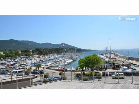 local commercial port de carqueiranne