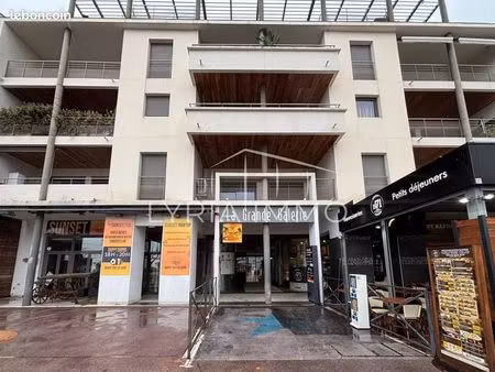 local commercial 60 m² fréjus
