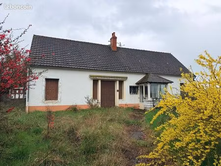 grande maison en rdc avec véranda garage indépendant sur terrain clos de 1050 m2 à 1 5 kms
