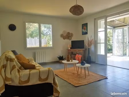 rare à oléron : maison passe d'avail  le charme oléronais