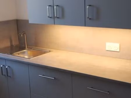 2 pièces à louer à is sur tille