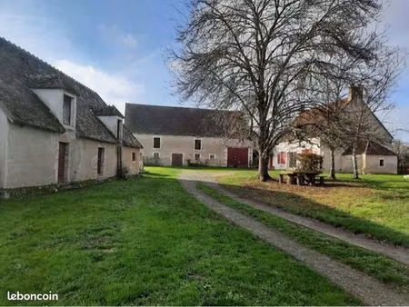 vente joli corps de ferme