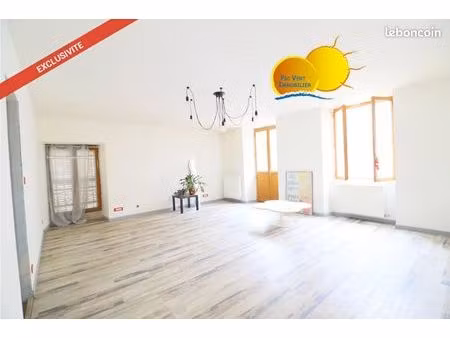 immeuble 8 pièces 225 m²