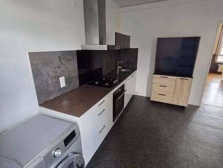 allouez grand appartement  trois chambres avec grande terrasse