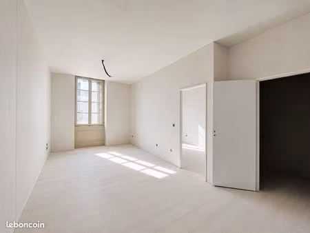 plateau viabilisé 170m² - saint vallier - 159 000