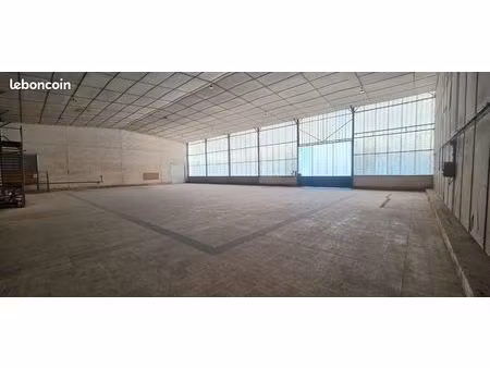 location de local/entrepôt de stockage gros volume