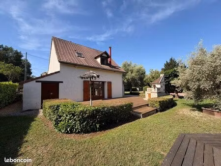 maison 5 pièces 162 m²