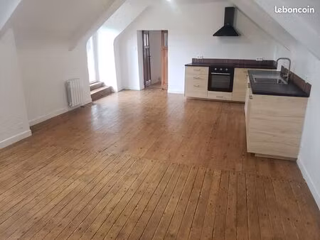 location maison de ville sur garage