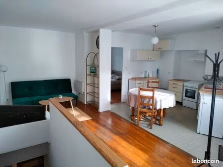 rare : 2 maisons meublées avec terrain de 1500 m² à louer - saint baudel